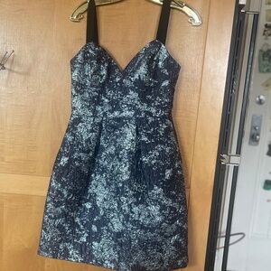 Vera Wang party/cocktail dress size 4